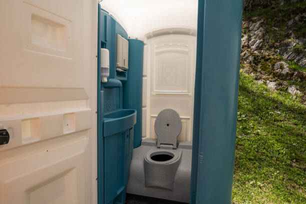 Types of Portable Toilets We Offer in Cornwall, PA